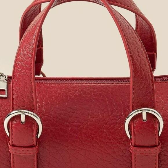 Double Wraparound Big Buckle Strap Red Faux Rounded Leather Handbag - Picture 3 of 4